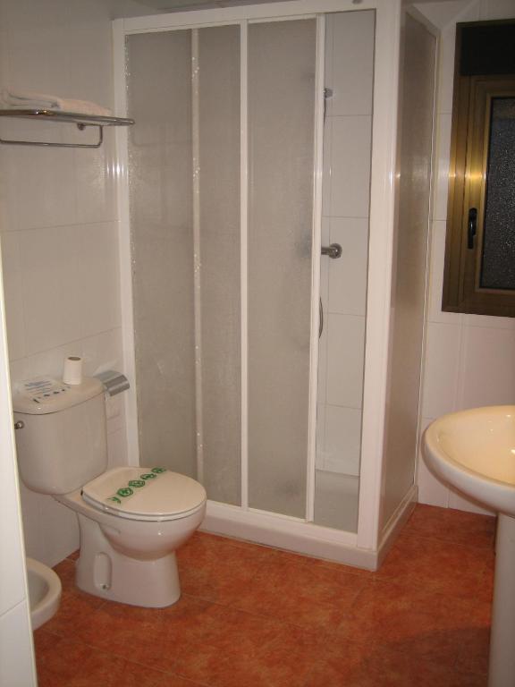 Hotel Chane La Puebla De Alfinden Ruang foto