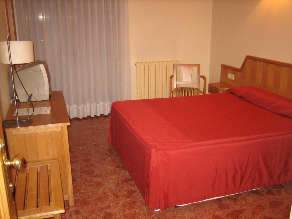 Hotel Chane La Puebla De Alfinden Ruang foto