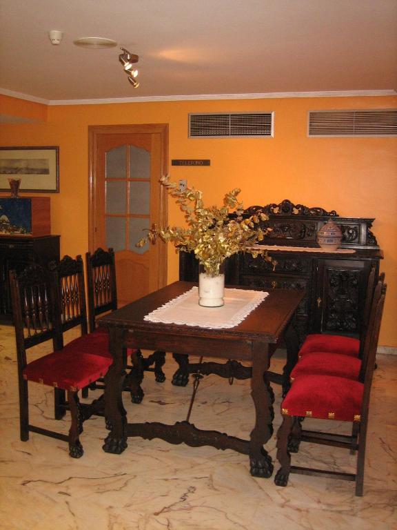 Hotel Chane La Puebla De Alfinden Bagian luar foto