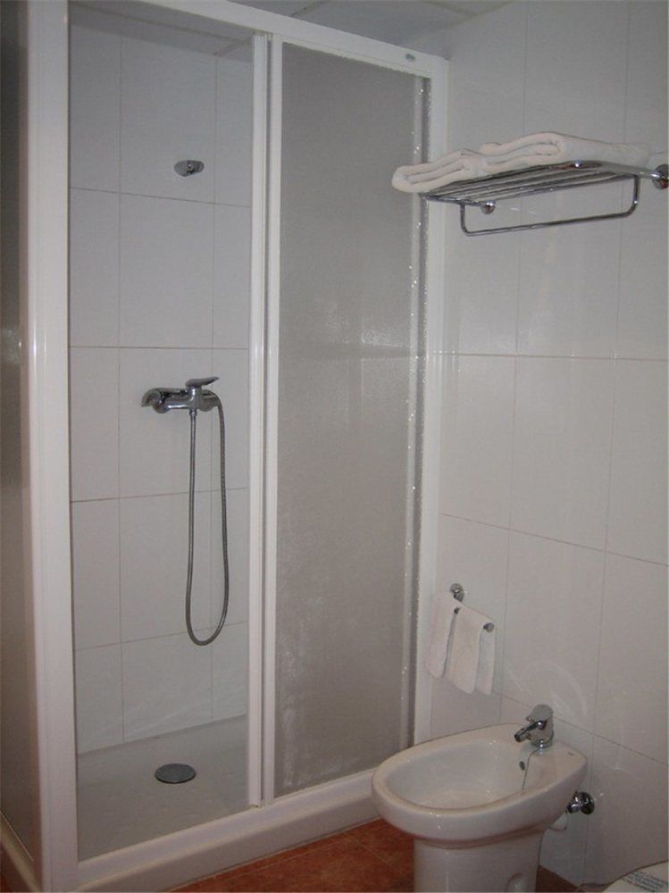 Hotel Chane La Puebla De Alfinden Bagian luar foto